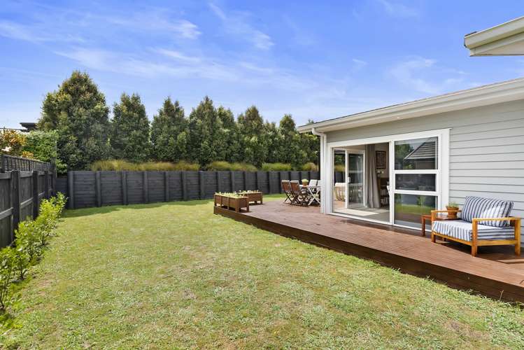 146 Eighth View Avenue Beachlands_11