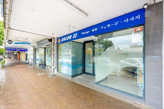 33 Queens Road Panmure_4