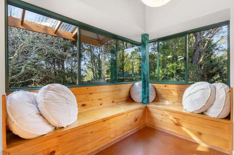 276 Huia Road Titirangi_9