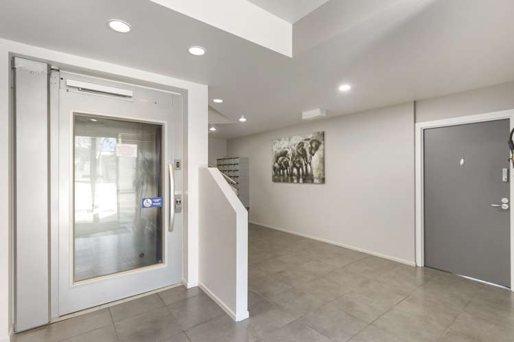 2d/121 Newton Road Eden Terrace_19