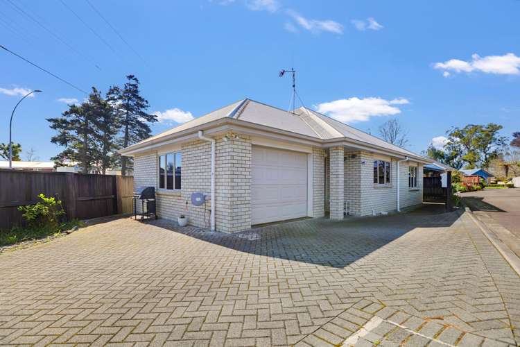 110 Comries Road Chartwell_14