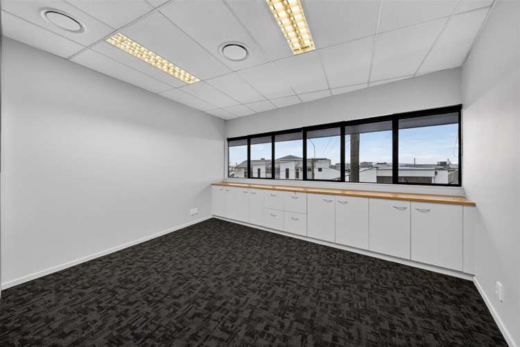 48-50 Disraeli Street Addington_5