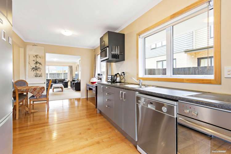 8 Border Road Henderson_10