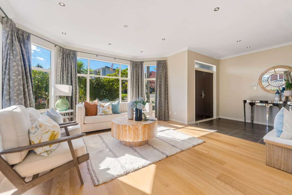 44 Newbury Place_1