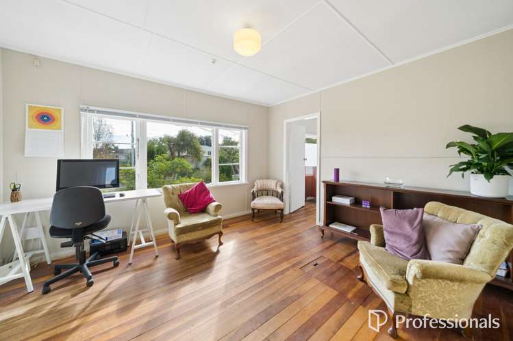 67 Tasman Road Otaki Beach_5