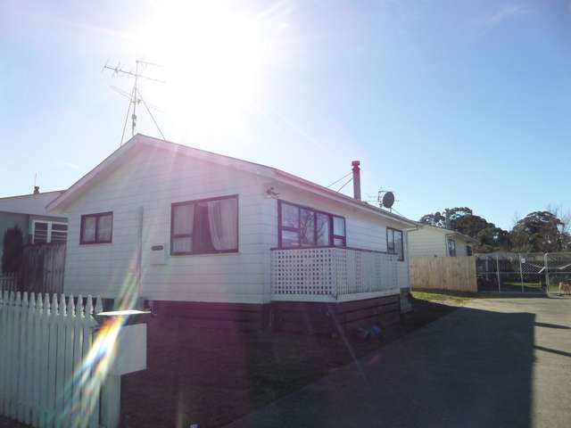 41 Harrison Street Featherston_4