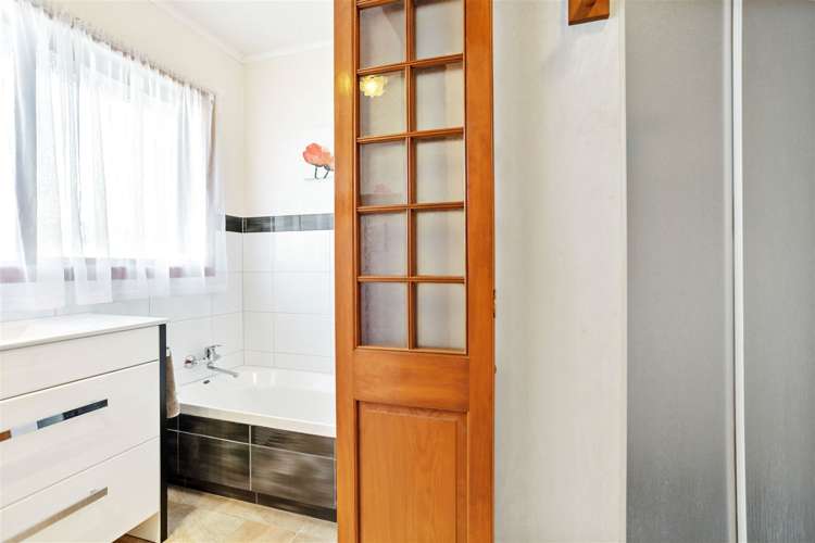 12 Muscat Place Henderson_17