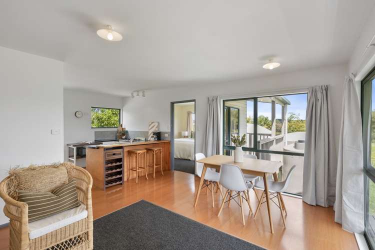 2214 Cove Road Mangawhai_5