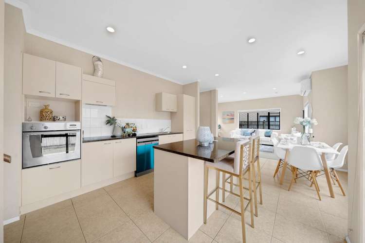 82 Skip Lane East Tamaki_9