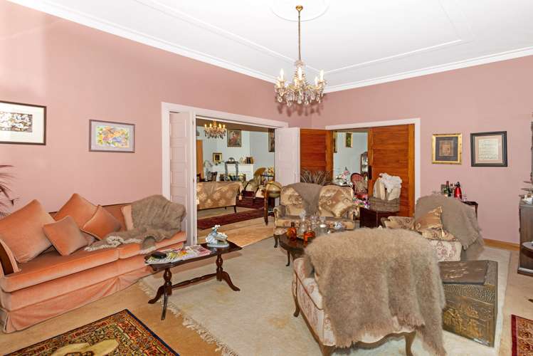 89 Esplanade Kaiti_11