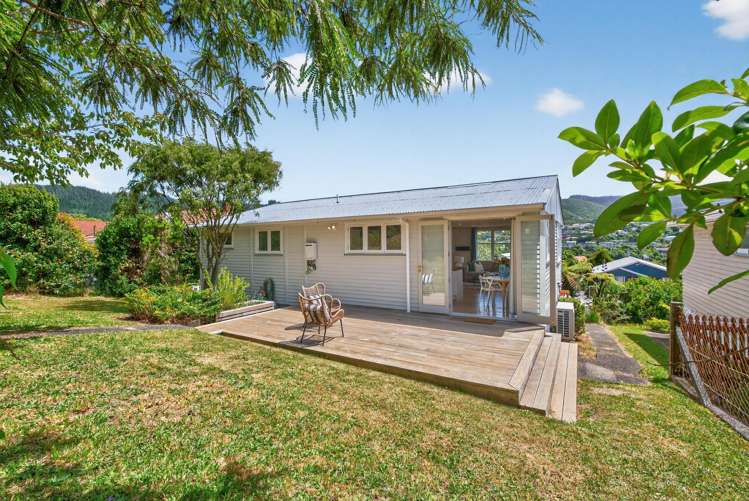 55 Taylor Terrace Tawa_1