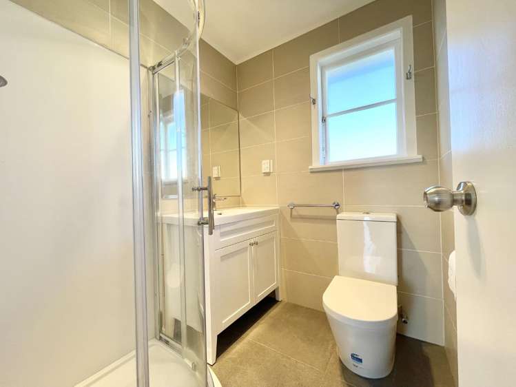 719 Te Atatu Road 1801_7