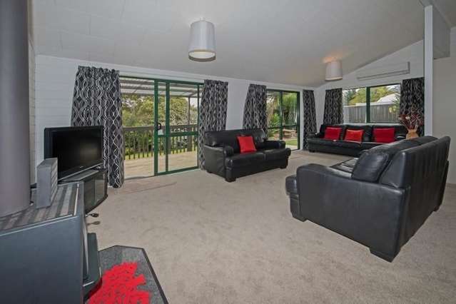 504 Sea View Road Onetangi_2