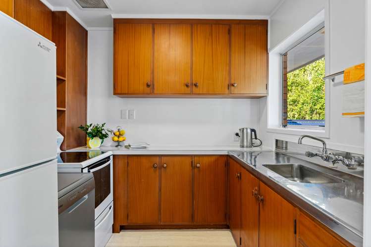 2/63 Ocean View Road Hillcrest_8