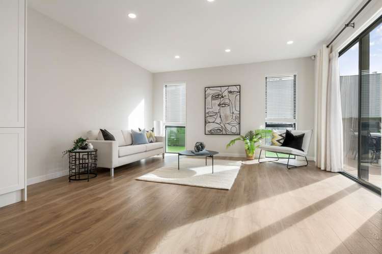 8 Thomas Rielly Avenue Hobsonville_7