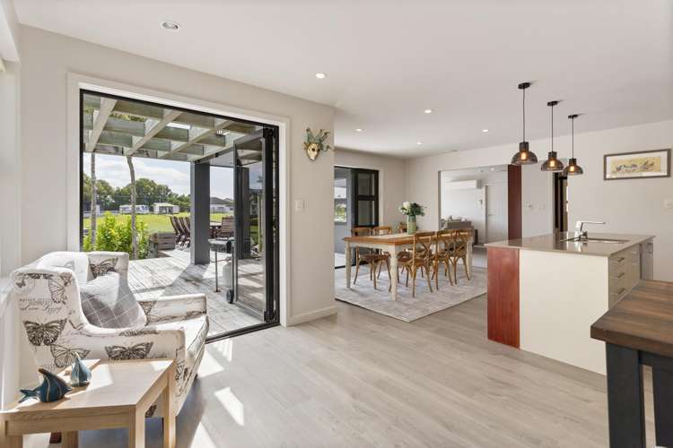 10 Hei Esplanade Whitianga_6