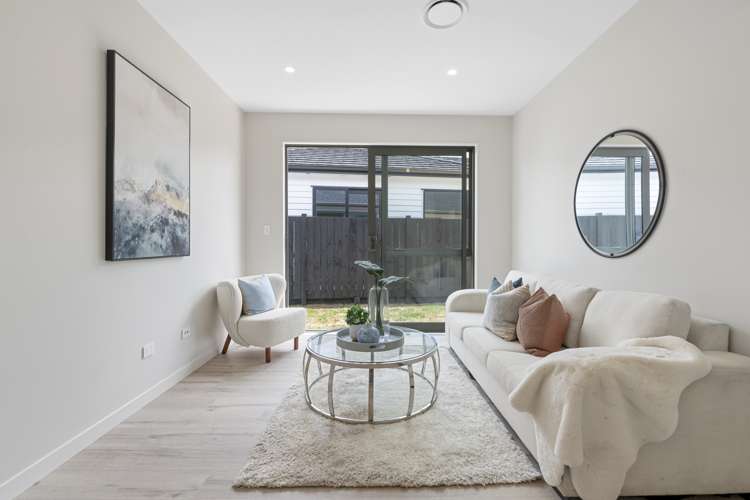 5 Matahae Crescent Wainui_10