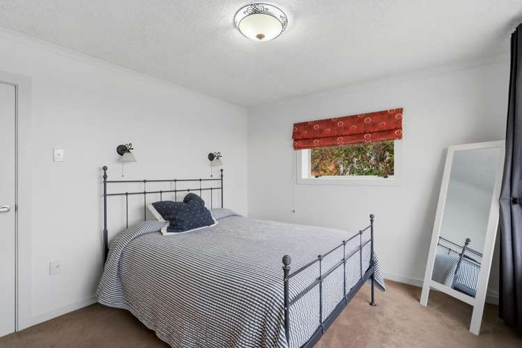 171 Paterson Street Grasmere_13