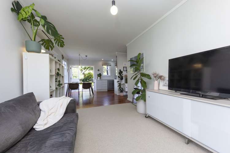 15 Hull Place Onehunga_9