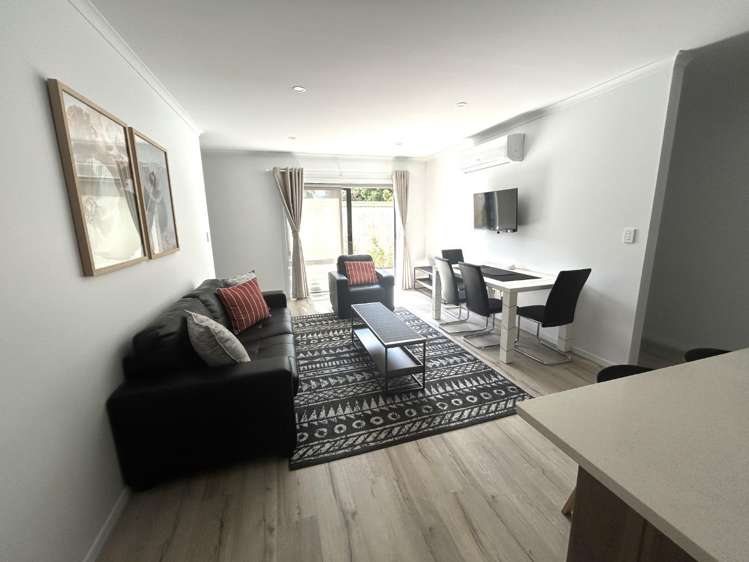 2B/23 Hibiscus Avenue Hamilton Lake_8