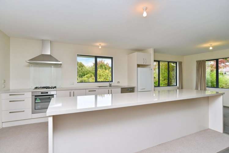 1 Reeves Road_0
