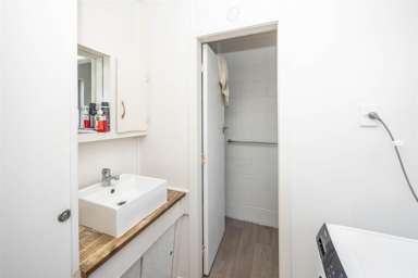 Units 1 - 10 at 11 Coates Street_3