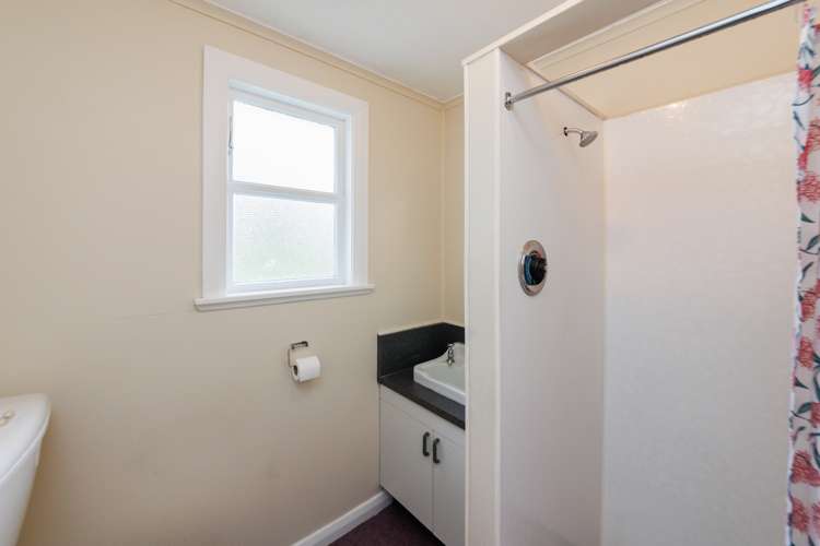 64 Port Street West Feilding_11