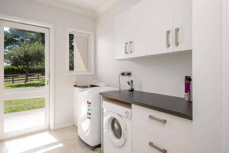 64 Houghton Road Ngahinapouri_23