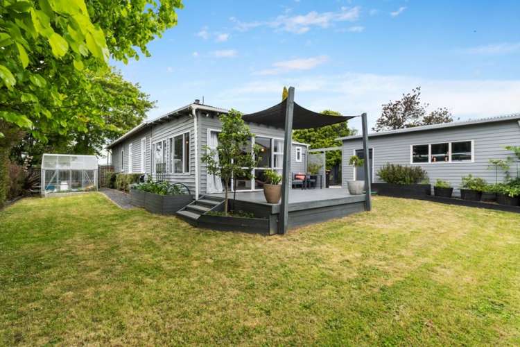 37 Birchfield Avenue Dallington_14