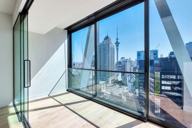 1407 The International