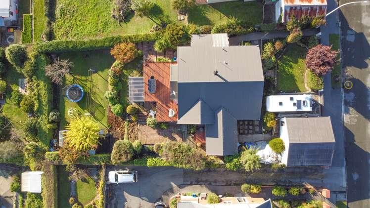 6 Kitchener Square Highfield_25