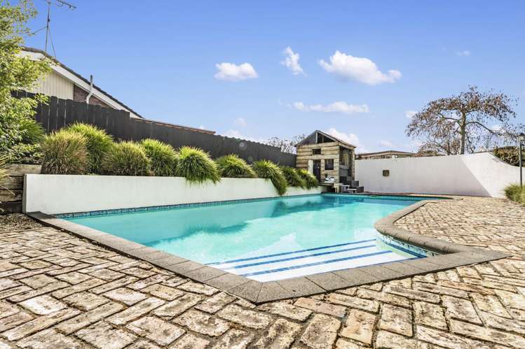 10 Voltaire Court Botany Downs_22