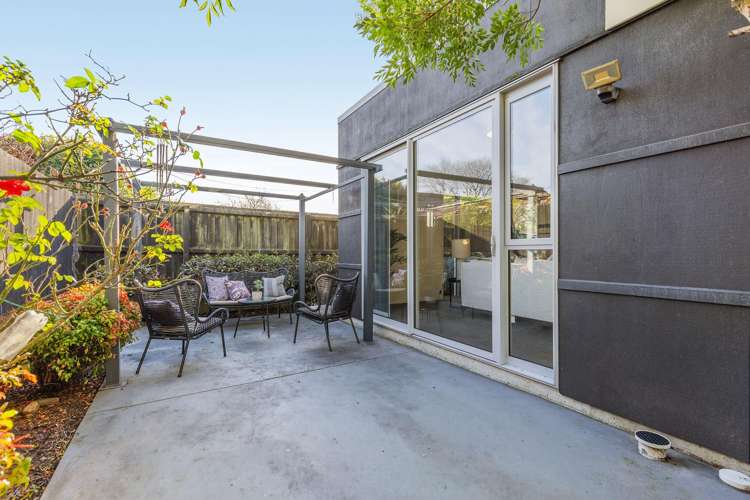 5/670 Ferry Road Woolston_7