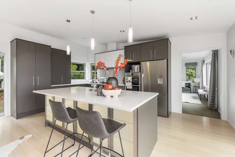 24 Mewburn Rise Karori_6