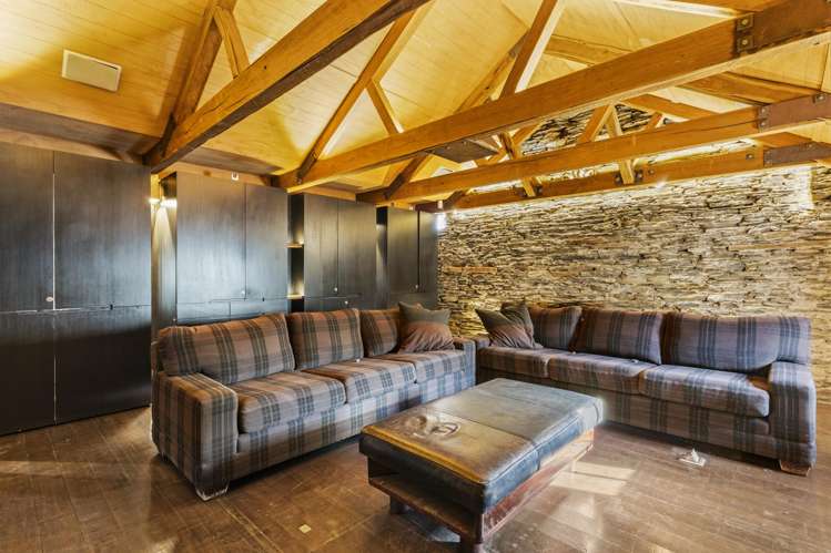 1 Bendemeer Lane Lake Hayes_19
