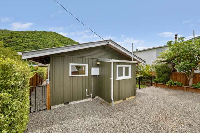 46 Beach Road Waikawa_4