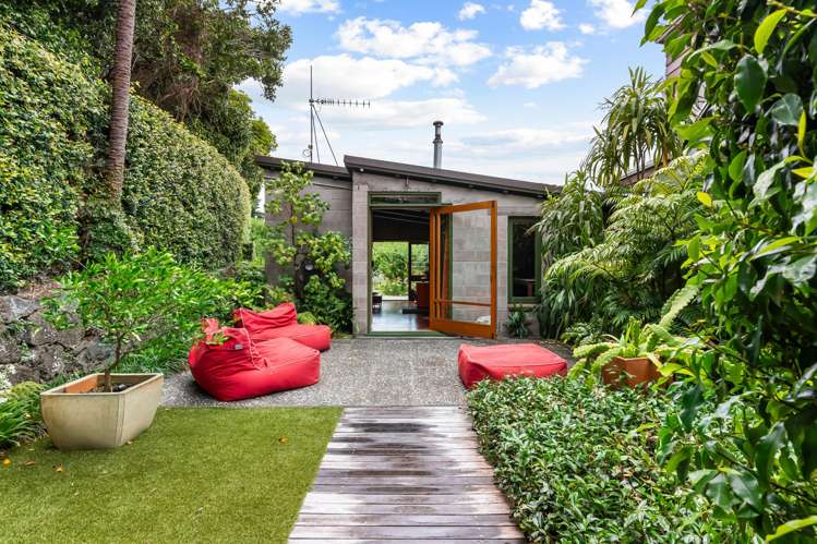 10 Violet Street Mount Albert_15