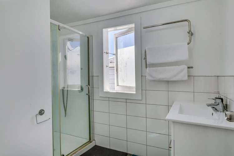 1/5 Walter Street Mangere East_8