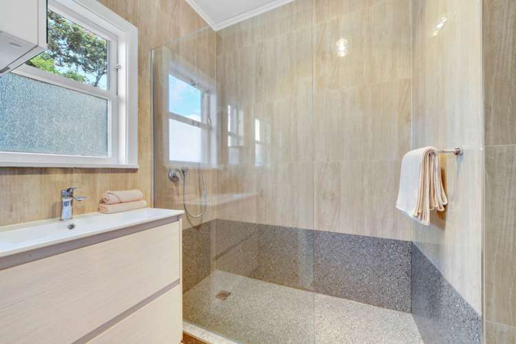 35 Seddon Avenue Papatoetoe_11