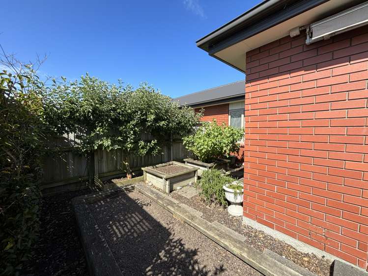 8 Streamside Court Woolston_11