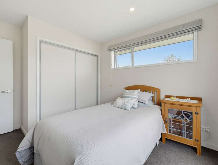 33 Eastfield Drive Lincoln_18