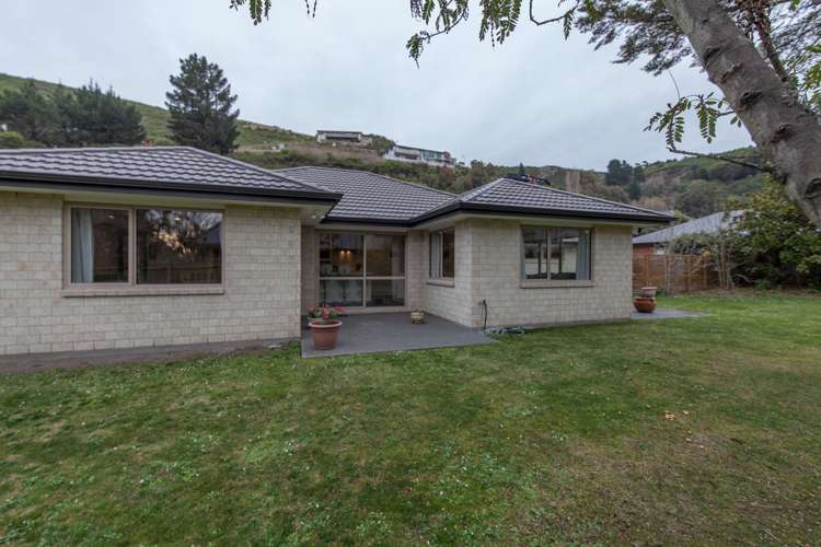 3 Pukeuri Lane Hillsborough_16