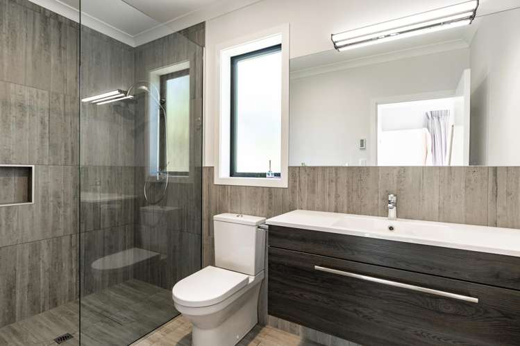 33 Blackmore Place Springlands_23