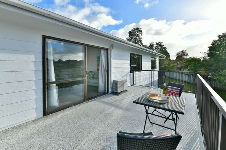 8 Waiora Road Stanmore Bay_8