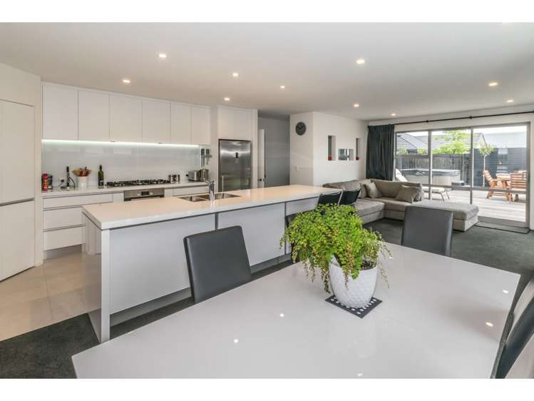 16 Whitau Place Marshland_9