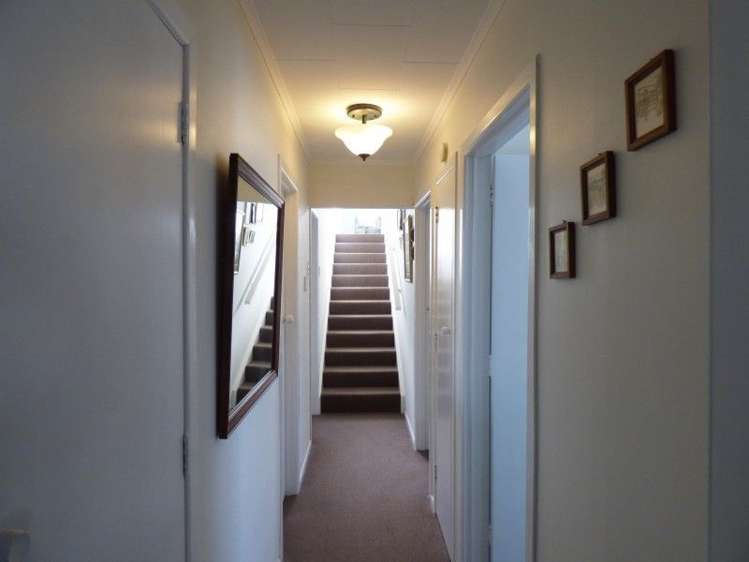 4 Glamorgan Avenue Tamatea_18