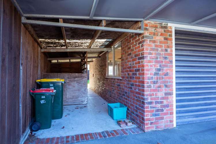 223 Middle Road Allenton_39