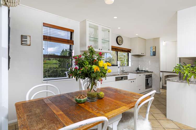 19 Lloyd Road Riverhead_9