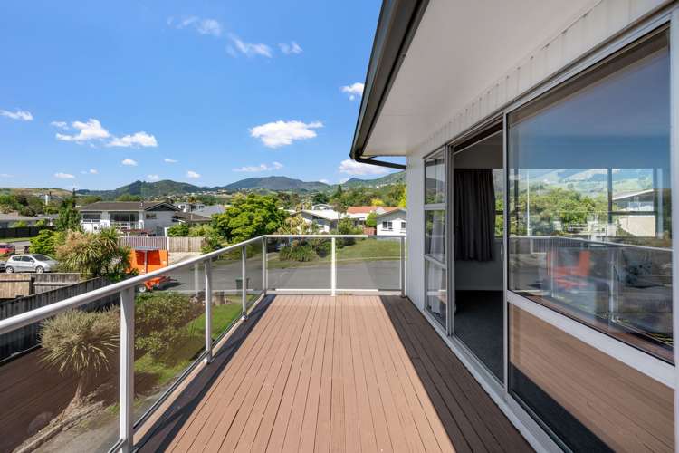 10 Cornwall Place Stoke_6