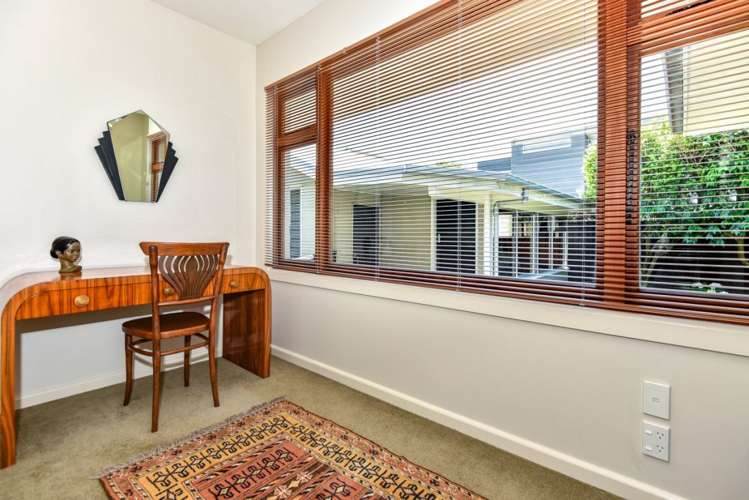 33 Office Road Merivale_11